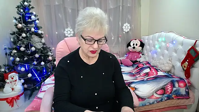 KayleSmoll online show from January 2025 07:00:02 PM