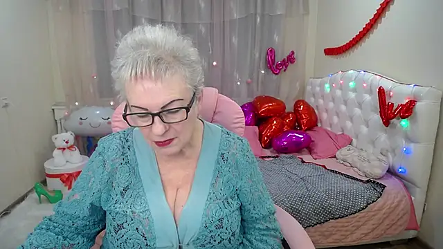 KayleSmoll online show from February 2025 04:36:02 AM