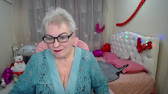 KayleSmoll online show from February 2025 01:53:02 AM