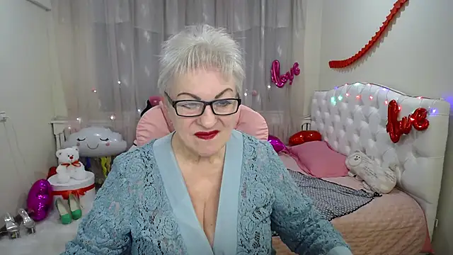 KayleSmoll online show from March 2025 10:21:02 PM