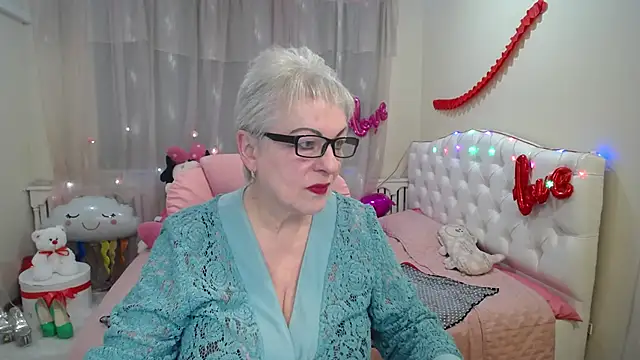 KayleSmoll online show from March 2025 04:27:01 AM