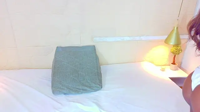 Shamiraa moore online show from April 2026 05:46:02 PM