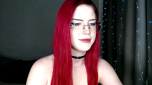 Snapshot of MikasaWaifu chatting on January 2025 09:53:01 PM MikasaWaifu online show from January 2025 09:53:01 PM