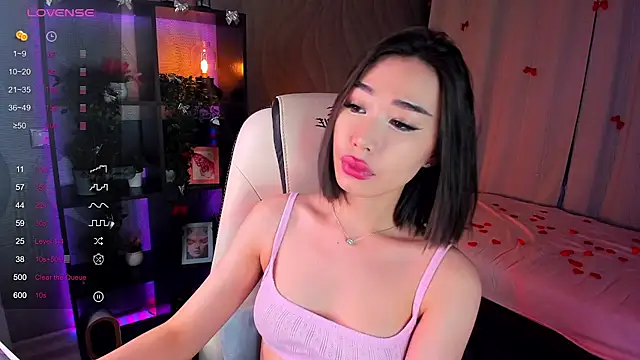 sensualily online show from March 2026 04:13:02 PM