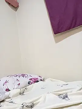 Hotpetite2024 online show from September 2025 04:52:01 PM