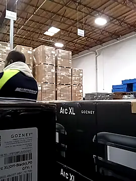 Snapshot of goodboybaddaddy chatting on January 2025 11:17:02 PM goodboybaddaddy online show from January 2025 11:17:02 PM