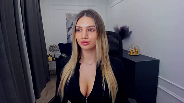 SelenaeMoore online show from March 2026 03:36:01 AM