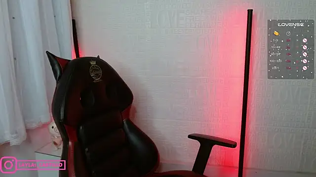 Layla castilloo online show from March 2025 04:06:02 PM