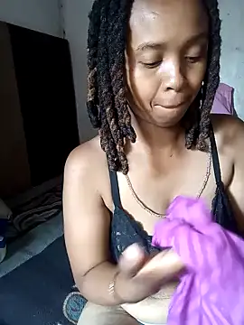 Snapshot of SexyLeopardxx120 chatting on March 2025 06:51:01 AM SexyLeopardxx120 online show from March 2025 06:51:01 AM