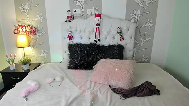 Esteff  o2 online show from December 2024 08:04:01 PM