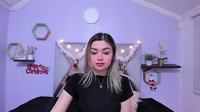 Esteff  o2 online show from December 2024 07:08:02 PM