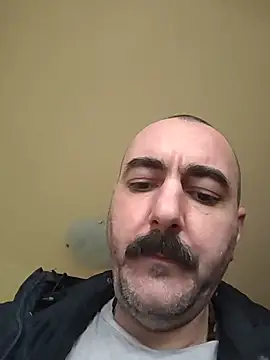 Maryo0001 online show from February 2026 12:10:01 PM