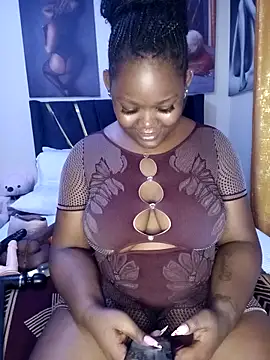 Snapshot of Cherriikenzie chatting on October 2025 06:52:01 PM Cherriikenzie online show from October 2025 06:52:01 PM