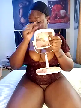 Snapshot of Cherriikenzie chatting on October 2025 10:36:01 AM Cherriikenzie online show from October 2025 10:36:01 AM