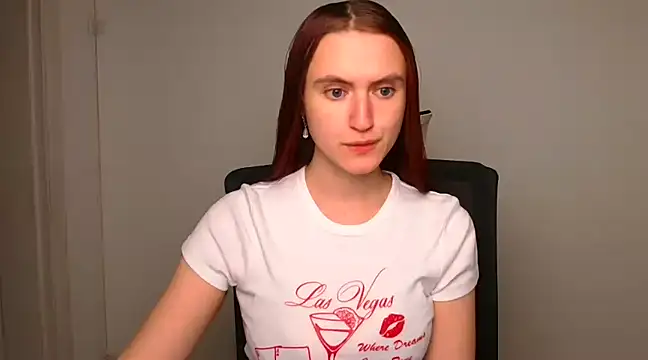 Gabriellagirl online show from December 2024 07:30:02 PM