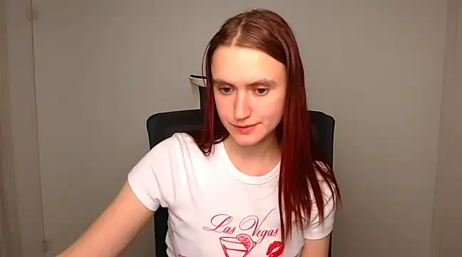 Gabriellagirl online show from December 2024 10:33:02 PM