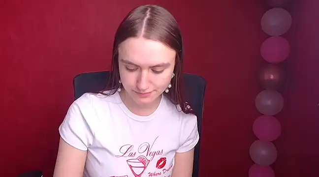 Gabriellagirl online show from February 2025 08:03:01 PM