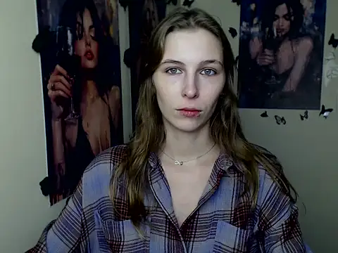 StrangerGi online show from December 2025 12:58:01 PM