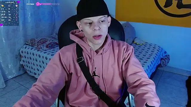 Snapshot of Matthew_Boy_ chatting on December 2024 06:14:01 AM Matthew Boy online show from December 2024 06:14:01 AM