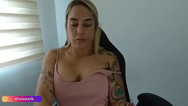 Isis69  online show from September 2025 07:25:01 PM