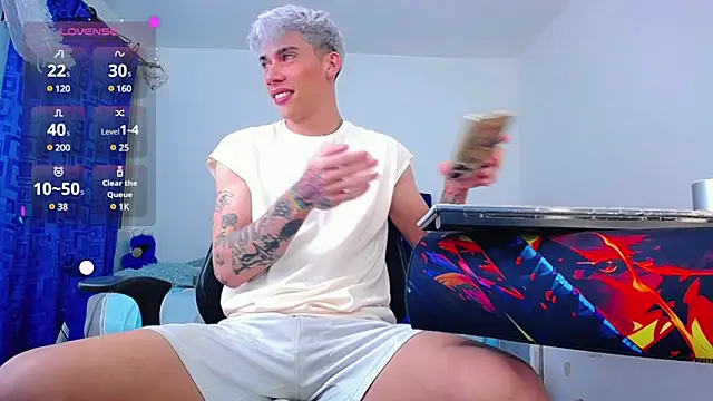 thiagomurphyy online show from December 2024 04:24:01 AM