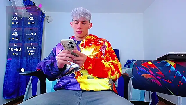 thiagomurphyy online show from December 2024 04:59:01 AM