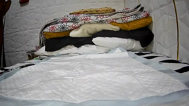 Mendoza Amaranata online show from September 2025 06:13:02 PM