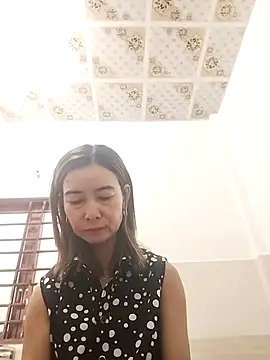 Snapshot of Sexy-ladyboobs20 chatting on November 2025 01:29:01 AM Sexy-ladyboobs20 online show from November 2025 01:29:01 AM