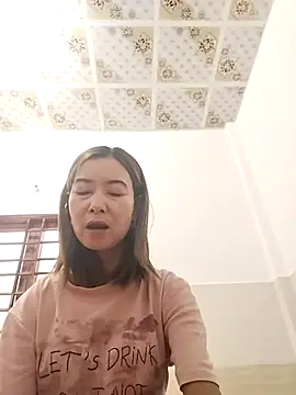 Snapshot of Sexy-ladyboobs20 chatting on November 2025 01:30:02 AM Sexy-ladyboobs20 online show from November 2025 01:30:02 AM