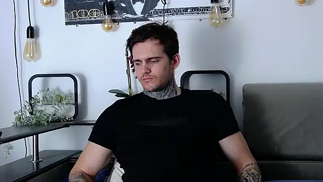 CarterCole online show from March 2025 05:16:02 PM