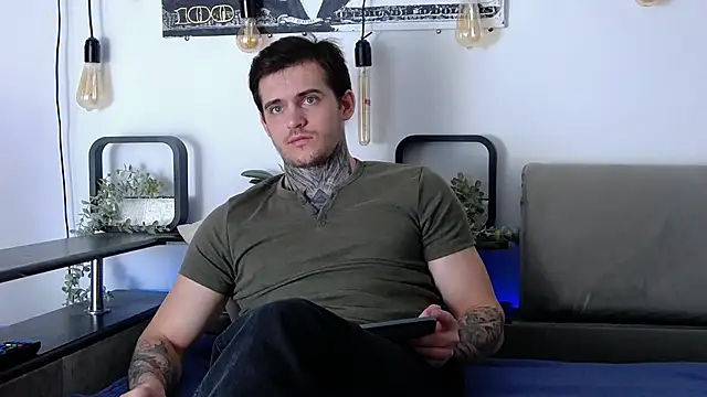 CarterCole online show from March 2025 08:40:02 AM