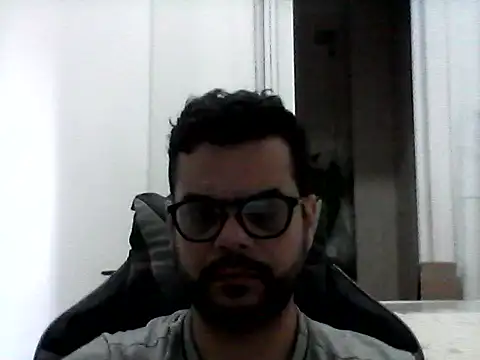 HornyBeachBoyBR online show from June 2026 02:44:02 PM