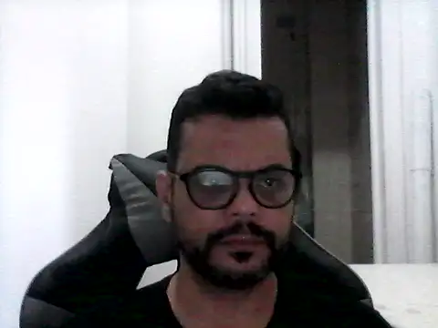 HornyBeachBoyBR online show from July 2026 02:24:01 PM