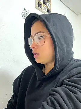 Sweet  Nurse1 online show from November 2025 05:02:01 PM