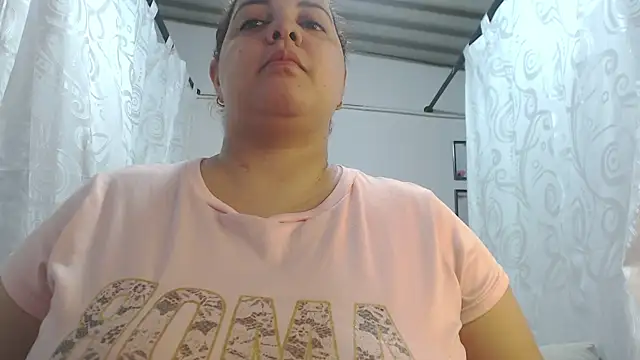 mia donatto369 online show from May 2026 01:09:02 PM