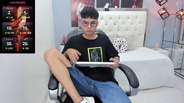 Noha scott online show from March 2026 11:01:01 PM