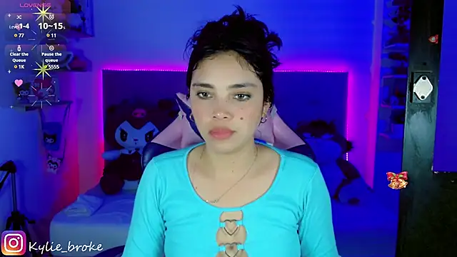 Kylie brokee online show from January 2025 12:33:01 AM