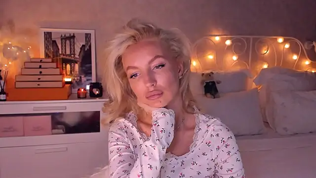 aestetick online show from January 2026 08:18:02 AM