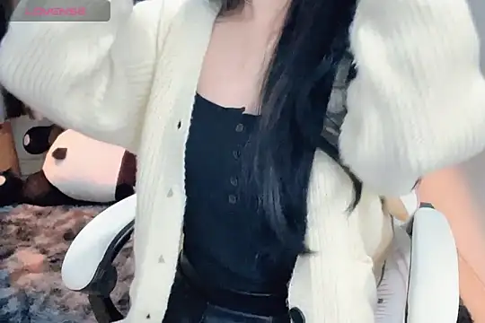  Aimy  online show from January 2025 04:11:01 PM