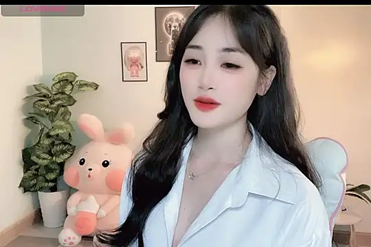  Aimy  online show from October 2025 06:25:01 AM