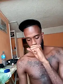 Papii97150 online show from October 2025 06:19:01 PM