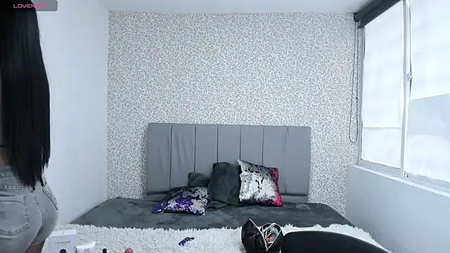 CharlotteeGray  online show from February 2025 07:49:01 PM