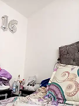 Snapshot of Juanamd1 chatting on December 2025 12:58:02 PM Juanamd1 online show from December 2025 12:58:02 PM