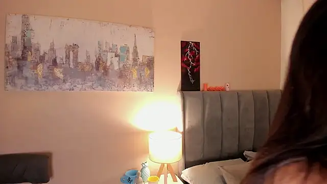 dakotaa   online show from October 2025 08:06:02 PM