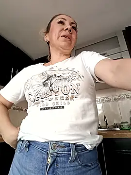 coral smitth online show from September 2025 07:19:02 PM