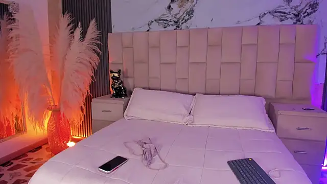 EmmaTorres  online show from March 2026 08:09:01 PM