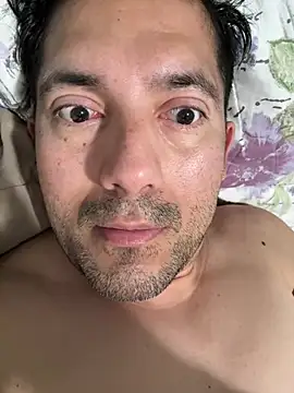 Papilobo12 online show from December 2024 04:05:02 PM