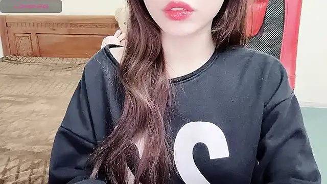 TrinhH Nabbi online show from January 2025 01:40:01 PM