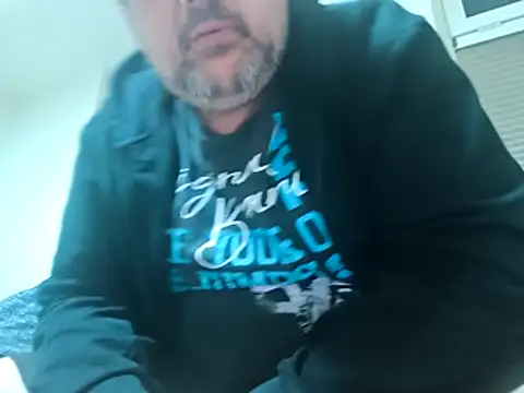 Ronny2510 online show from April 2026 08:39:02 PM