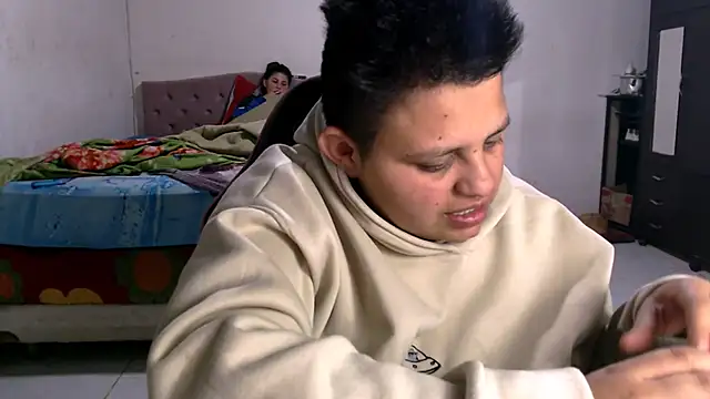 tatsumi nao online show from October 2025 01:15:02 AM